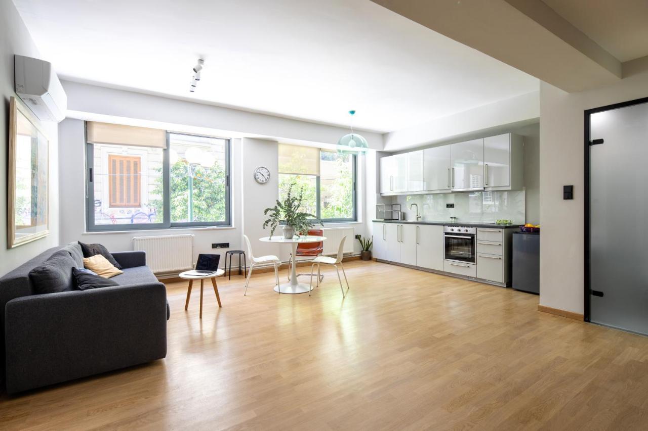Bright 2Bdr Apartment Downtown Exarcheia! Афины Экстерьер фото